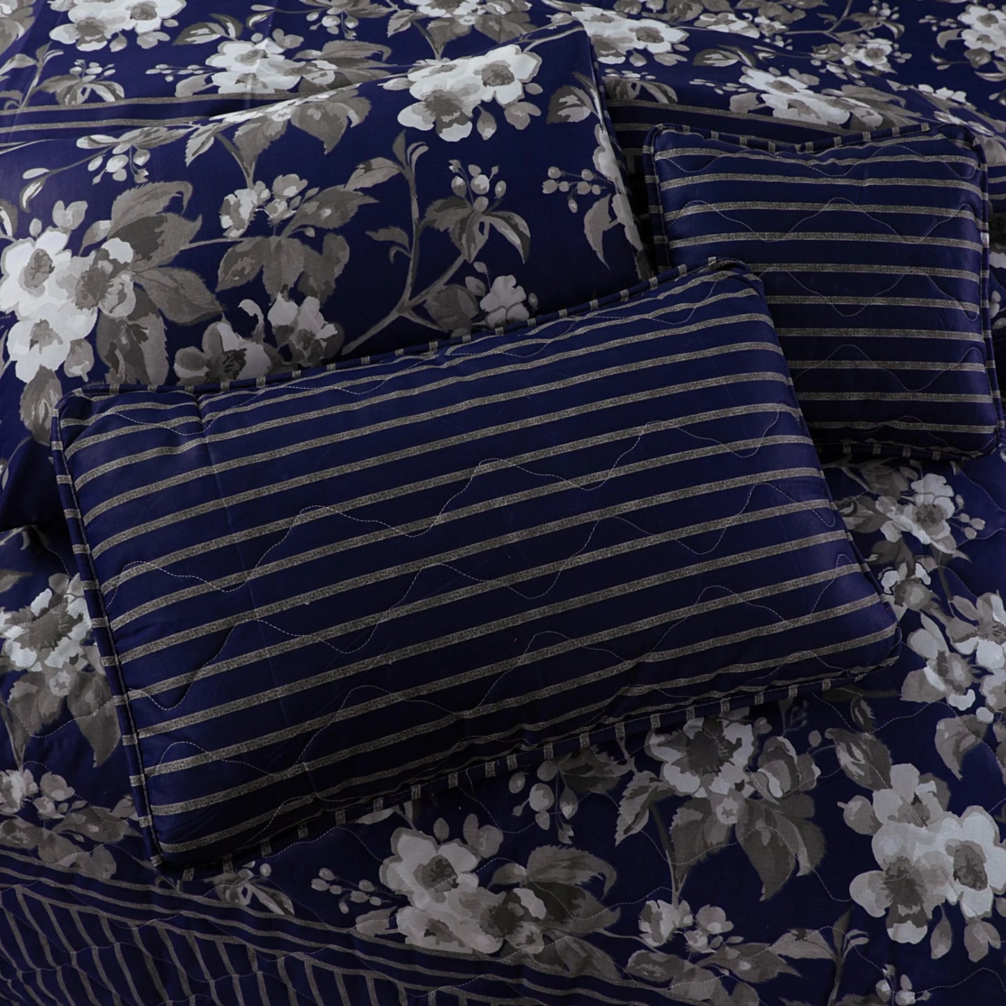 BLUE BOLD SUMMER COMFORTER SET- 7 PCS